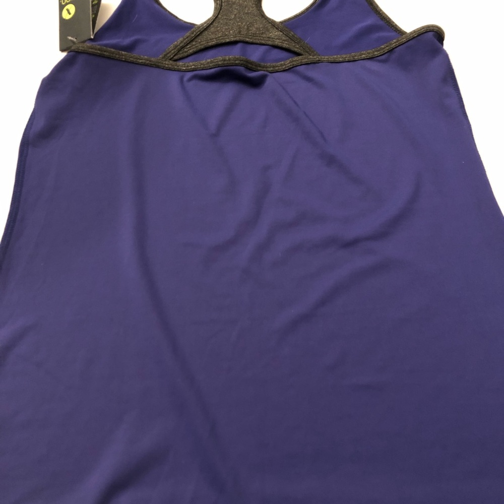 Xersion Fitted Athletic Tank Top - Picture 9 of 9